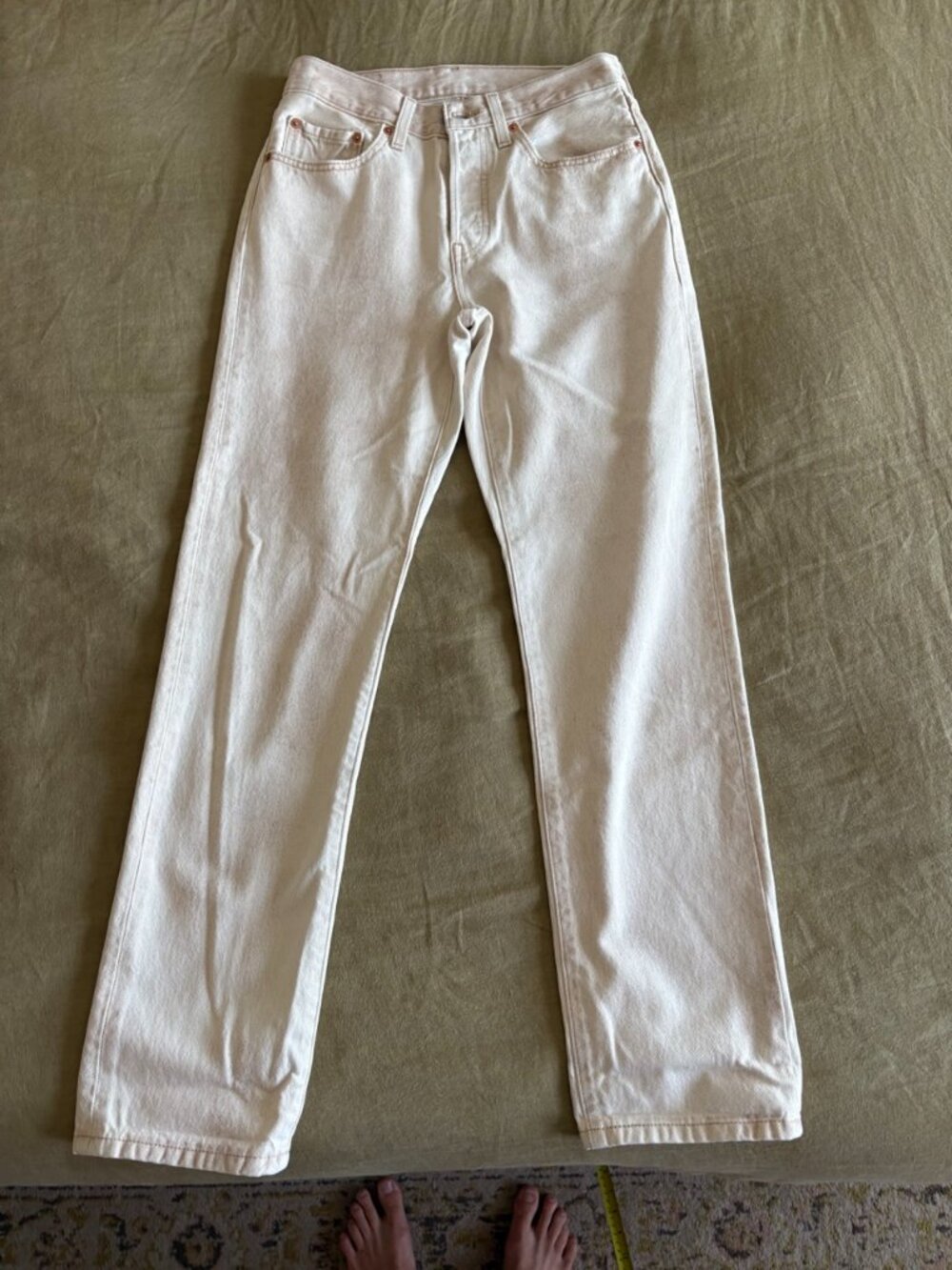 Levi's Women's 501 Original Straight Leg Cream Jeans 26 x 30